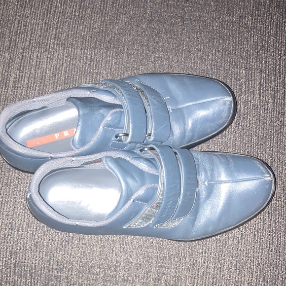 Prada Velcro shoes 8/7,5, it may run small a bit to small for me! - Picture 6 of 9